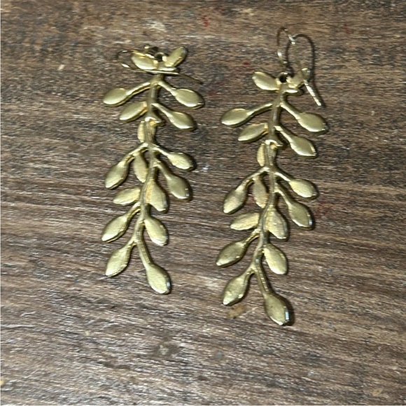 Jewelry - Gold Leaf Drop Earrings